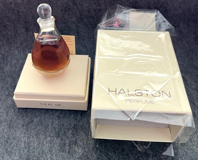 Vintage 80’s HALSTON PARFUM Perfume Extrait 1/2 fl oz NIB 071XP Old Formula