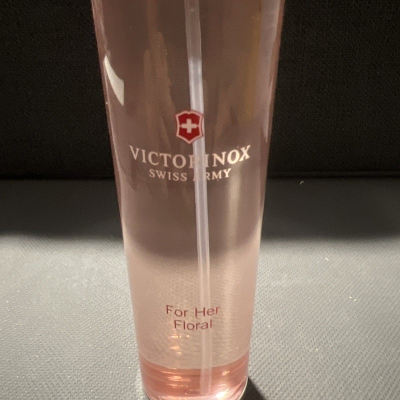 SWISS ARMY FOR HER FLORAL by Victorinox | Women's 3.4 Oz EDT Spray TESTER gallery