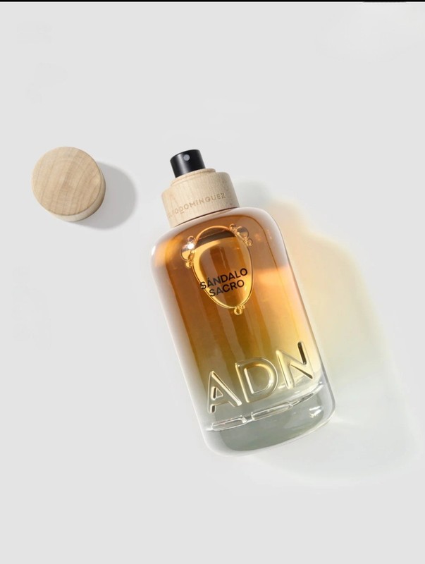 Adolfo Dominguez ADN Sándalo Sacro 3.4 oz / 100 ml Eau de Parfum
