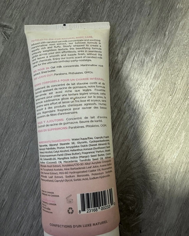 Cake Milk Made Oat Milk Body Cream Candied Cream Moisturizer Vegan 200 mL gallery