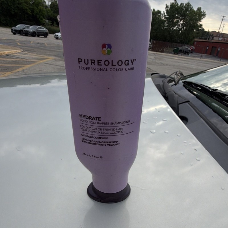 Pureology Hydrate Conditioner Moisturizing Dry/Color Treated Hair Vegan 9 fl oz