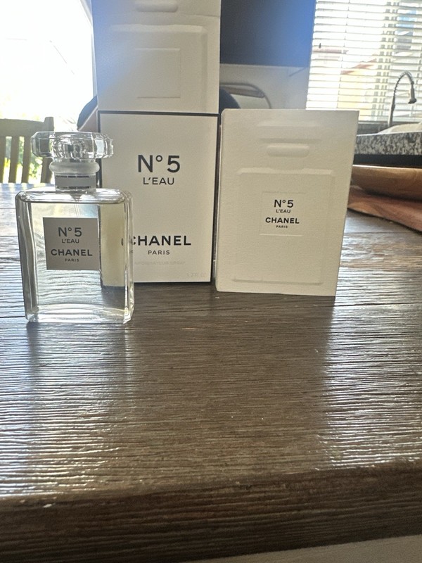 CHANEL N°5 L’EAU Eau de Toilette Spray 50 ml 1.7 fl oz Limonene Citral IL93-1