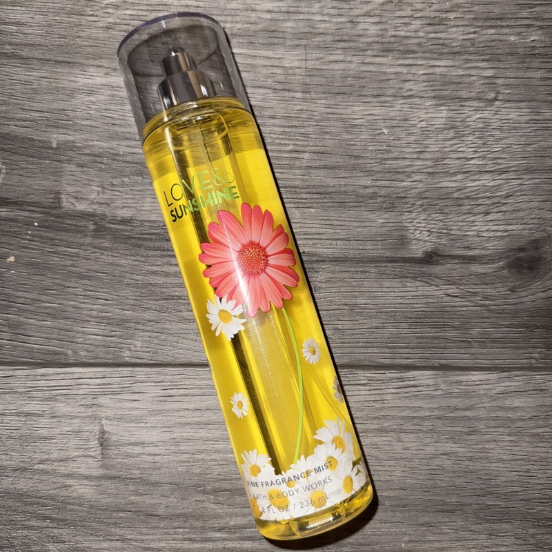 Bath & Body Works Love, & Sunshine Fine Fragrance Body Mist Spray 8 oz New Full