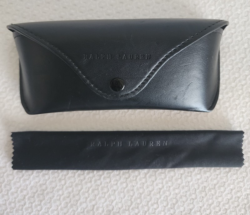 Polo Ralph Lauren eyeglasses / sunglasses hard case Felt Lining With Lens Cloth