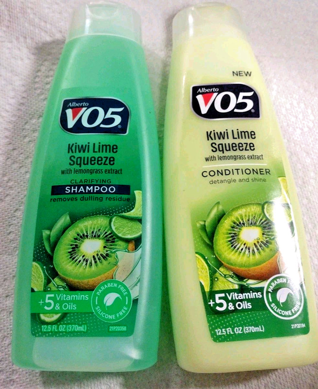 Shampoo & Conditioner V05 Kiwi Lime Squeeze 2pk Clarifying 13.5 oz D10