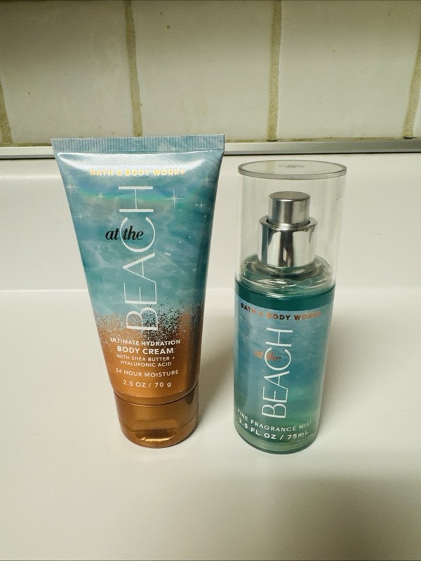 Bath &Body Works AT THE BEACH Fine Frag Mist and Body Cream Travel Size 2.5 OZ gallery