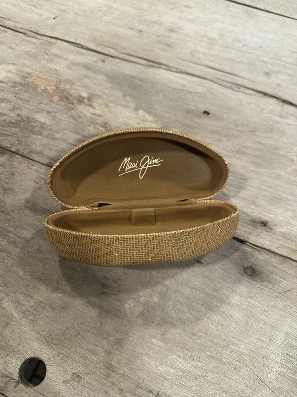 Maui Jim Brown Hard Glasses/Sunglasses Case Fabric Felt Lining gallery