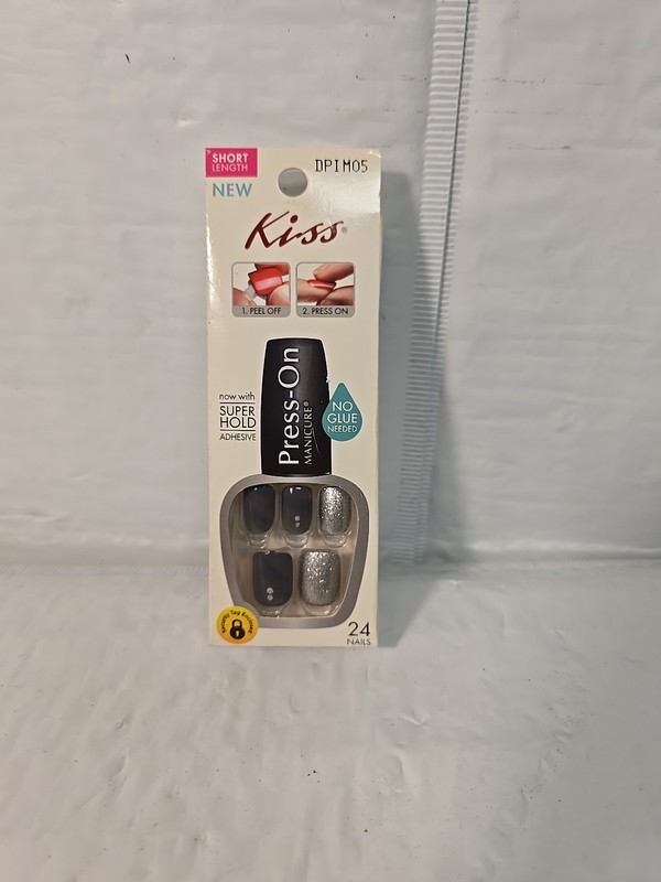 Kiss Press-On Manicure No Glue Needed Short Length DPIM05 Love It 1pc New