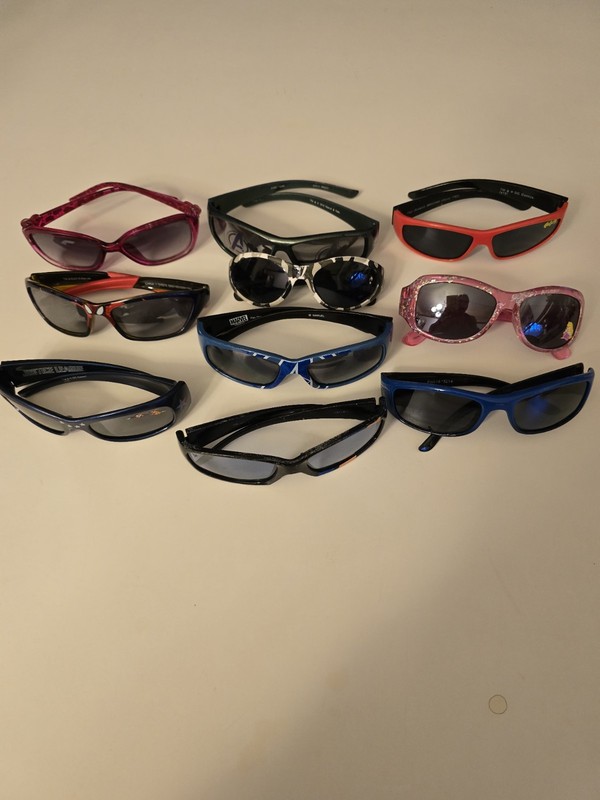 Lot of 10 Kids Comic Sunglasses Marvel,Hulk, Princess, Camo minor scratches