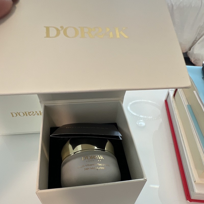 D'OR24K Prestige Multi-Vitamin Recovery 24H Face Moisturizer Paraben-Free 1.7 oz gallery