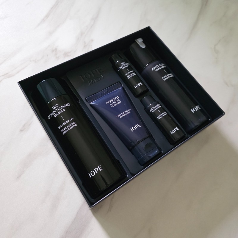 IOPE Men's Korean Skincare Set (Essence+Emulsion+Cleanser) gallery