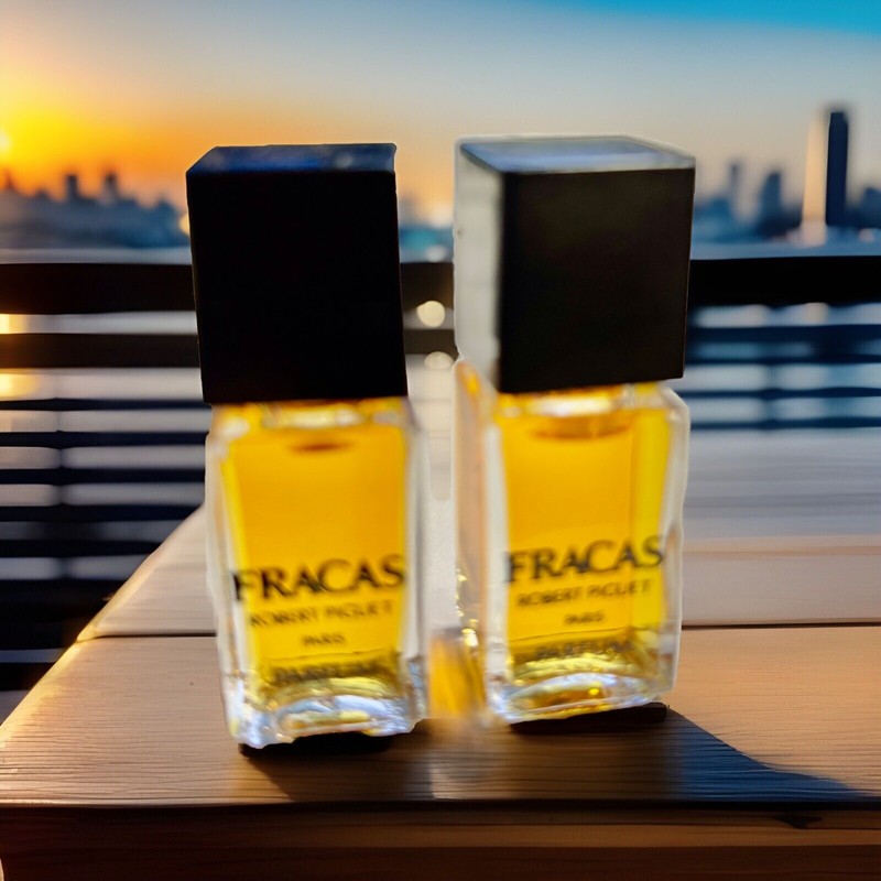 PACK OF 2 BOTTLES FRACAS Parfum by Robert Piguet LARGE 5 ML 0.17 OZ PERFUME MINI