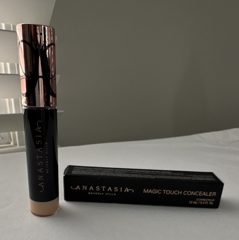 Anastasia Beverly Hills Magic Touch Liquid Concealer Shade 5 0.4 fl oz