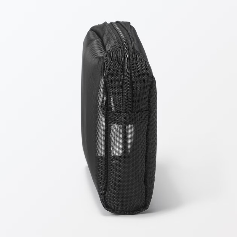 MUJI Nylon mesh pouch 18.5 x 4 x 12 cm gallery
