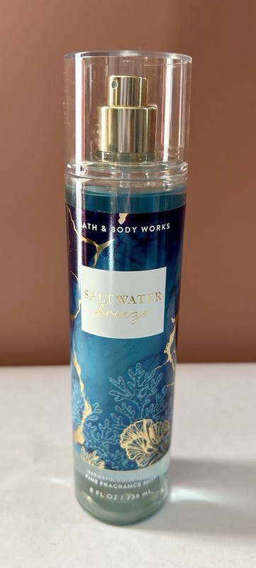 Bath & Body Works Saltwater Breeze Fine Fragrance Mist 8 Fluid Ounce Spray
