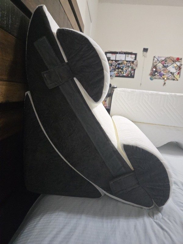 White Bed Wedge Pillow Set with Removable Cover Foam Bed Positioner gallery