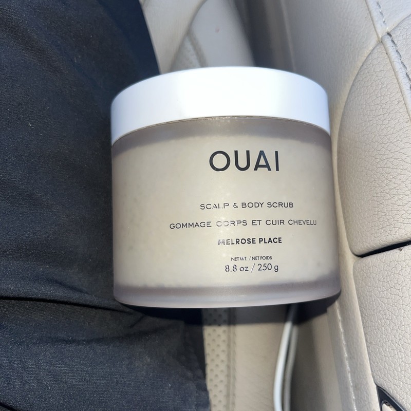 Scalp and Body Scrub by Ouai for Unisex – 8.8 oz Scrub – New – Fresh