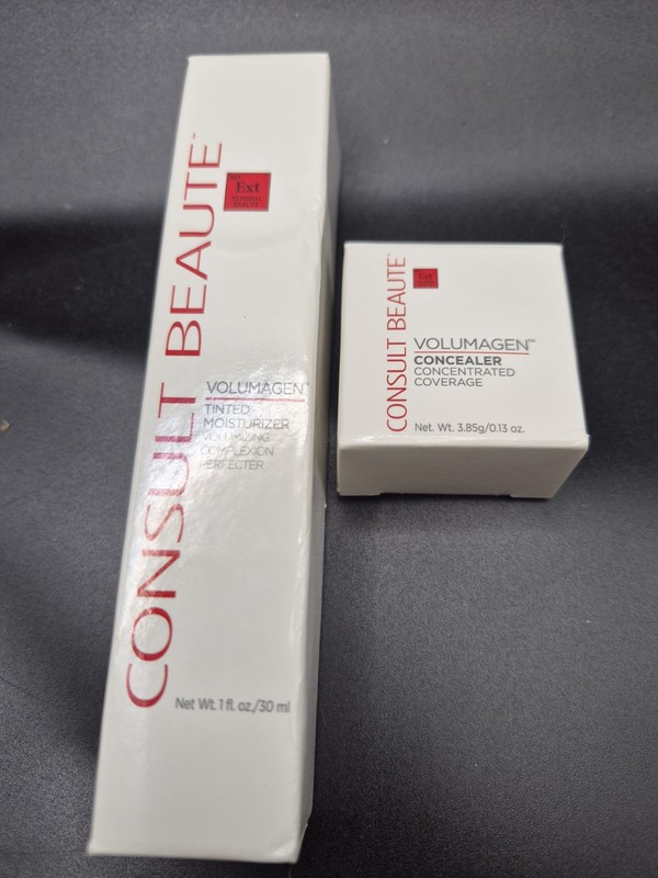 Consult Beaute Volumagen Concealer LIGHT Concentrated + Tinted Moisturizer