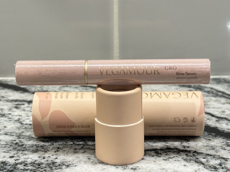GRO Brow Serum for Thicker Looking Brows in as Soon as 30 Days, Vegan Eyebrow... gallery