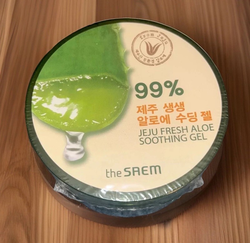 THE SAEM Jeju Fresh 99% Aloe Soothing Moisturizing Gel-13 Oz/Large-New