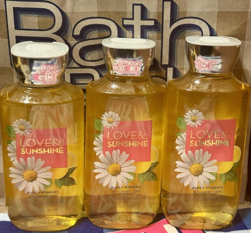 3x New Bath & Body Works LOVE AND SUNSHINE Body Wash/Shower Gel 10 oz Each