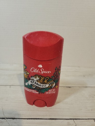 Old Spice BearGlove Deodorant, 2.6 Oz, Exp: 02/2025 Missing Label