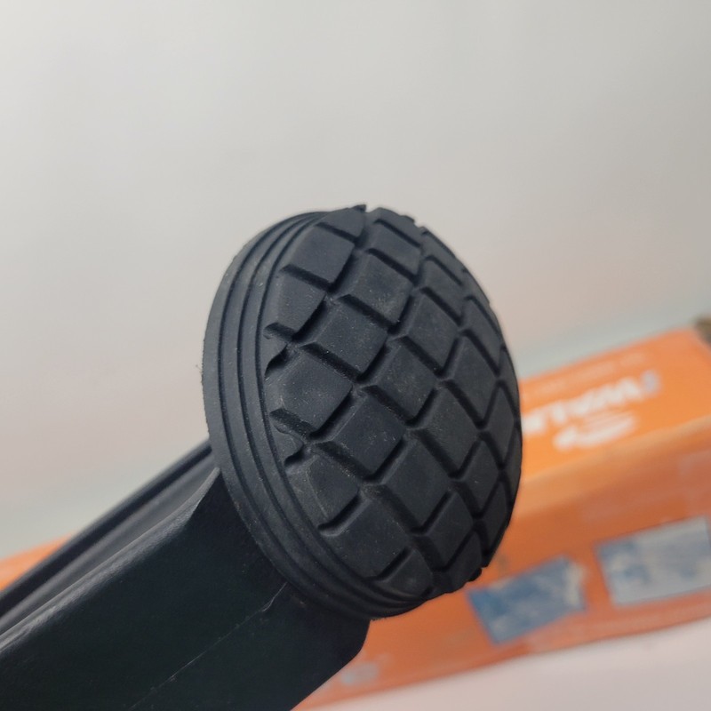 iWALK Free V1? The Original Hands Free Knee Crutch Alternative gallery