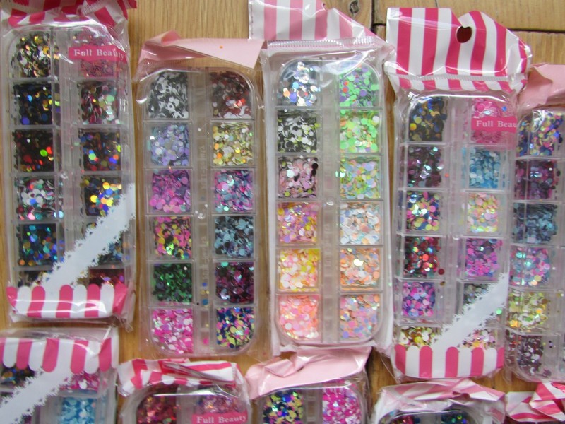 Job Lot - 20 Boxes Mixed Nail Art Glitter Circles Sequins Decoration gallery