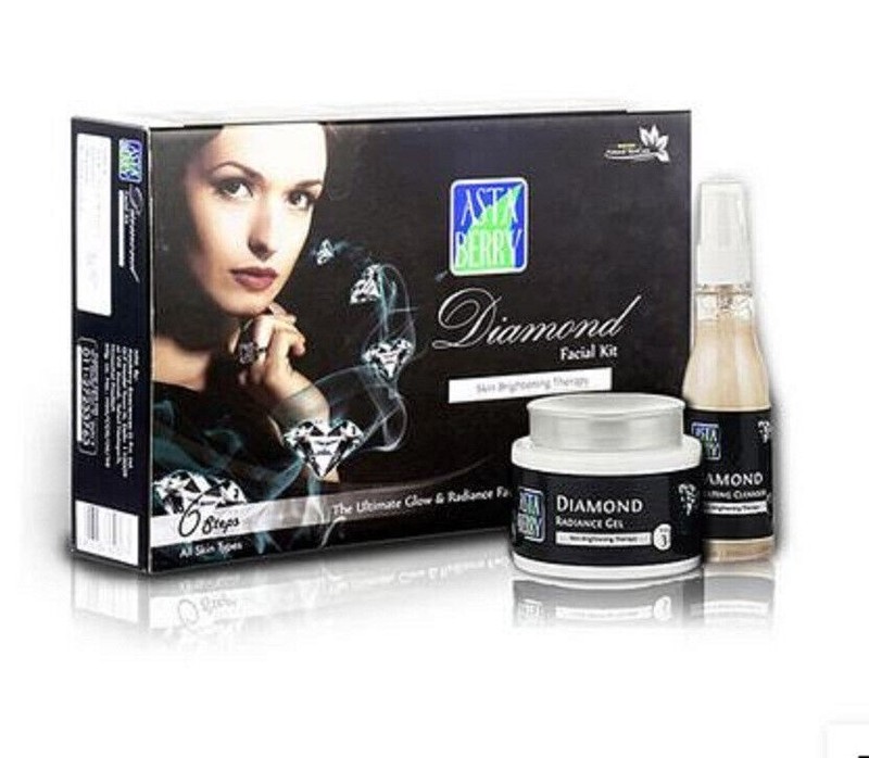 @ Astaberry Diamond Facial Kit Skin Brightening Smoothning 570g F865 gallery