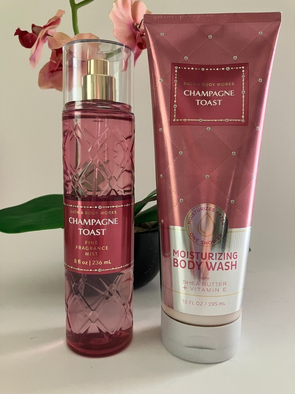 Bath & Body Works * CHAMPAGNE TOAST * -Signature Collection Body Care 2PC Set