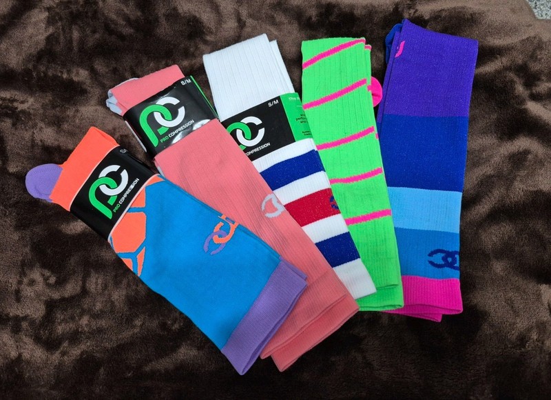 Pro Compression Marathon Knee high S/M (20-30 mmHg) 5 Different Pairs Available gallery