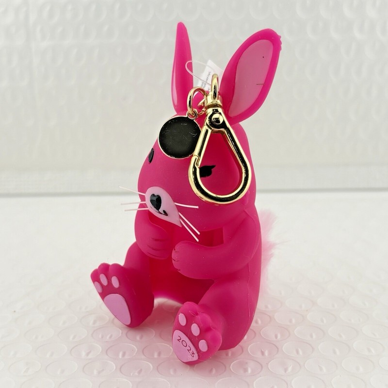 Bath & Body Works Lunar New Year 2023 Pink Bunny Pocketbac Hand Sanitizer Holder gallery