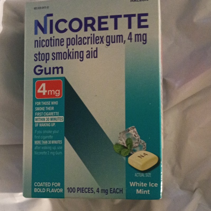 Nicorette Gum 4 mg White Ice Mint 100 Ct Lot CE878 Exp 2028/02