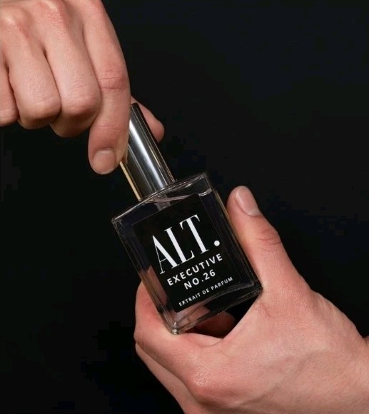 ALT Fragrances - Executive No. 26, Extrait de Parfum, 2oz/60ml gallery