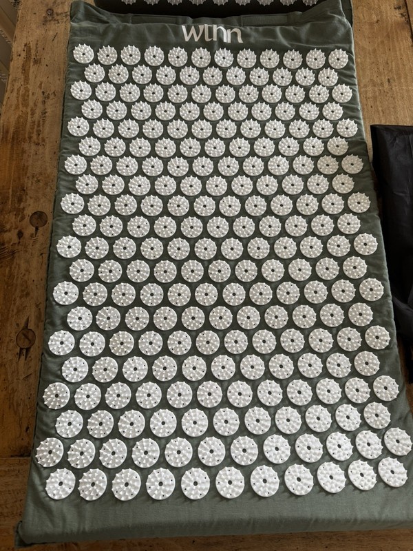 WTHN Acupressure Mat & Pillow Set with Carrying Case- 16”x 9”-Nordstrom gallery