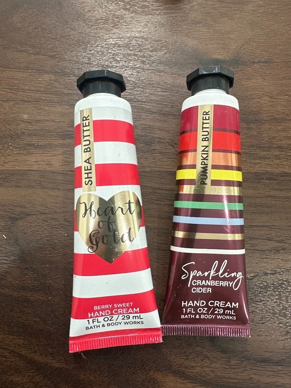 2 Bath & Body Works Heart of Gold Berry Sweet & Cranberry Cider Hand Creams 1 oz