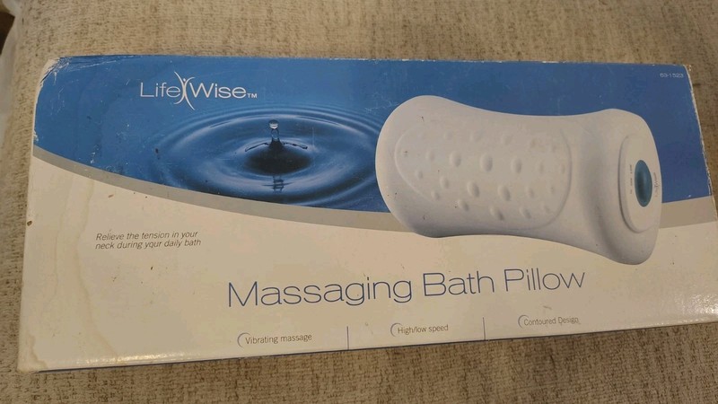 Life Wise Massaging Bath Pillow Radio Shack Discontinued Rare Works With Box