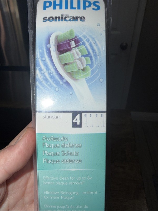 Philips Sonicare 4 Replacement Head Toothbrush M Plaque Defense HX9024 gallery
