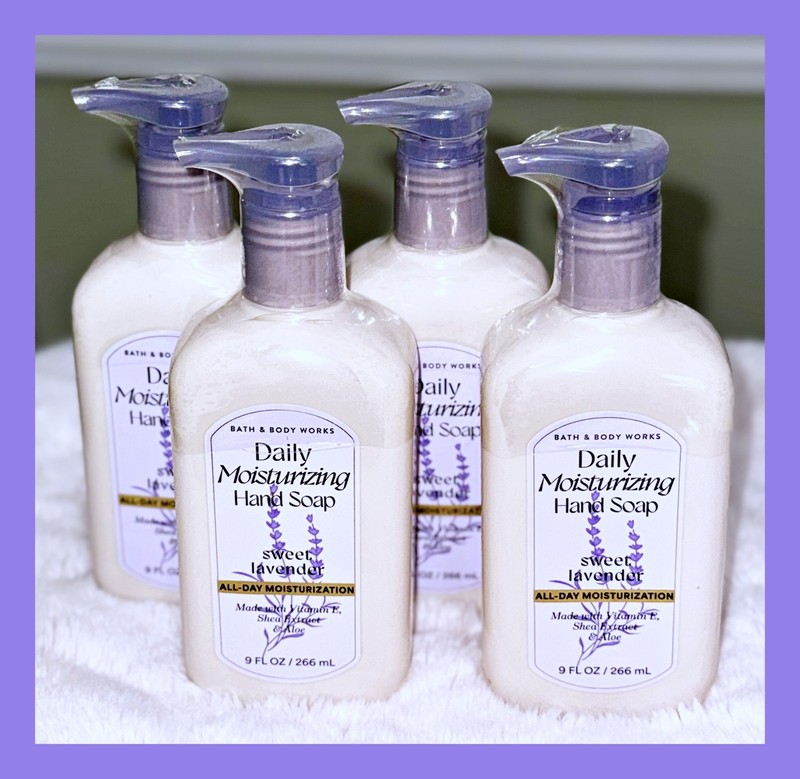 Bath & Body Works Sweet Lavender 9 oz Daily Moisturizing Hand Soap x4