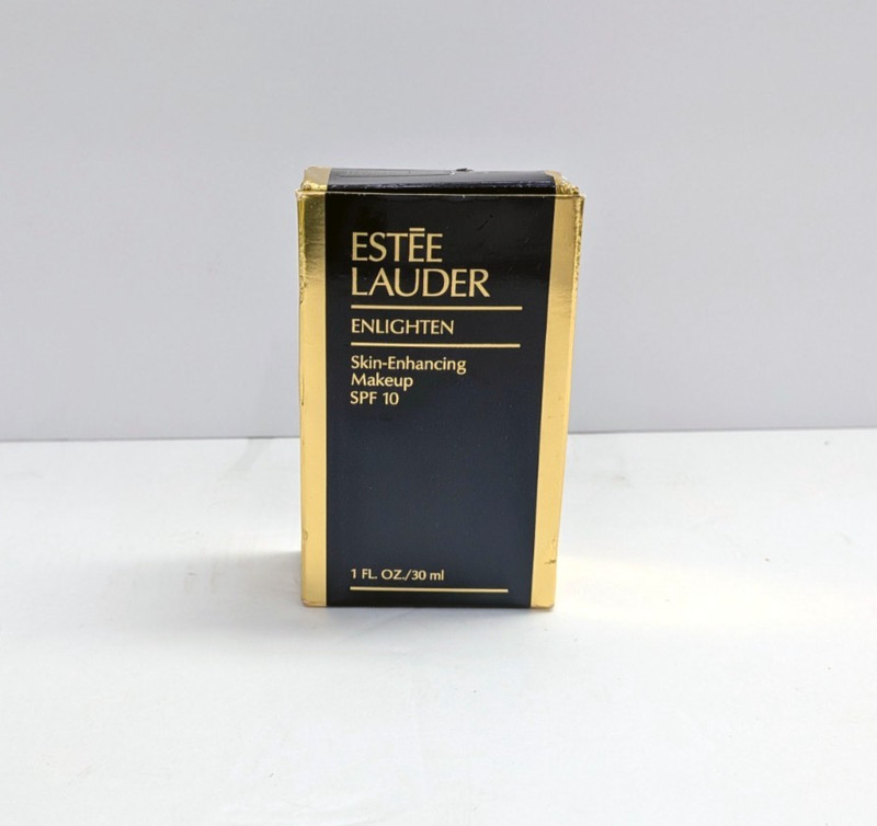 Estee Lauder ENLIGHTEN Skin-Enhancing Makeup SPF 10 Daybreak-05 1oz New With Box gallery