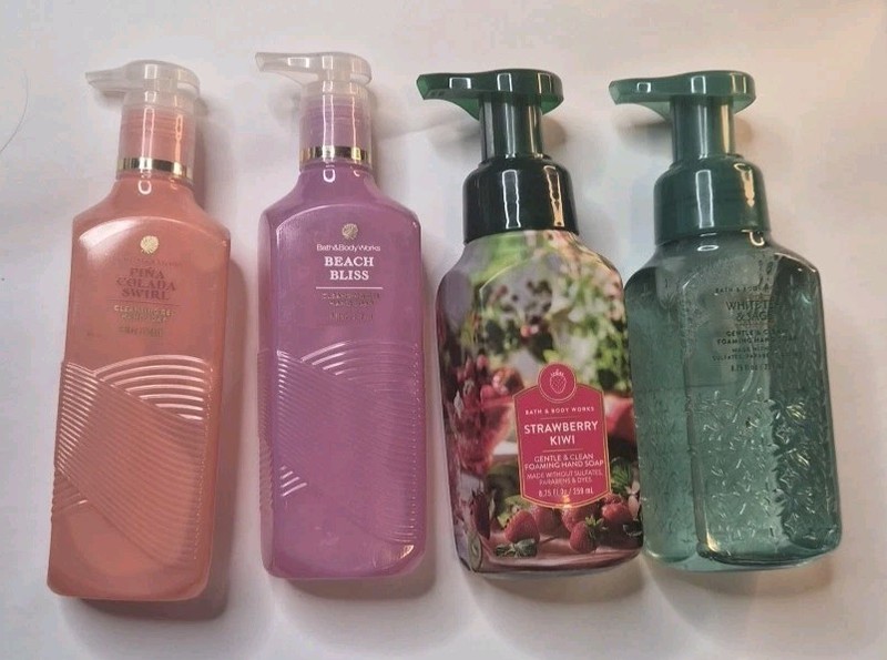 Set Of 4 Bath & Body Works Cleansing Hand Soap Foam & Gel Mixed Lot