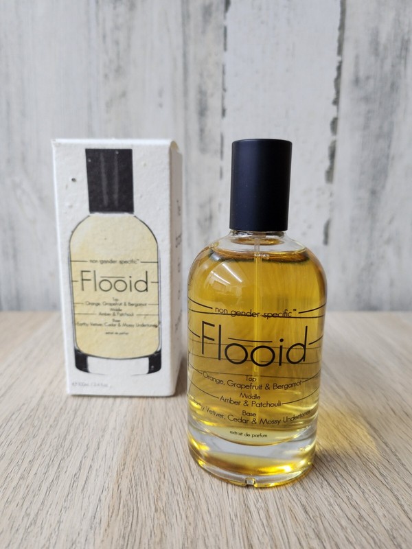 Flooid by Non Gender Specific 3.4 fl oz / 100 ml extrait de parfum – NEW IN BOX