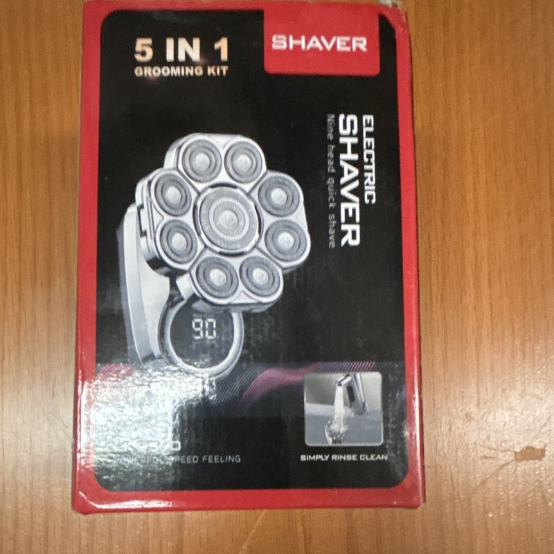 5-in-1 Men’s Rotary Shaver Kit, 8 Heads, Washable, Black/Red