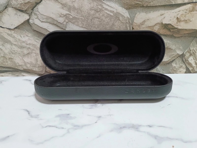 Oakley Black Hard Eyeglass Hard Case Felt Lining | Case Only gallery