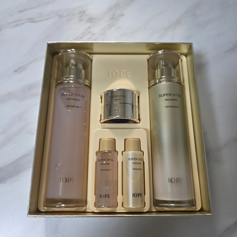 IOPE Super Vital Skincare Set+Free Gift K-beauty