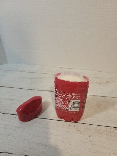 Old Spice BearGlove Deodorant, 2.6 Oz, Exp: 02/2025 Missing Label gallery
