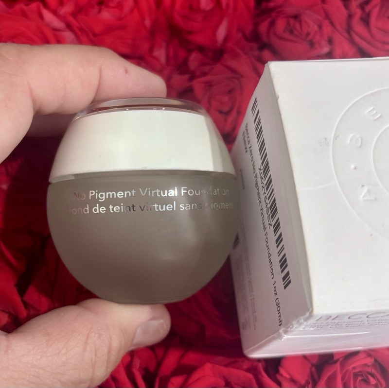 BECCA Cosmetics Zero No Pigment Virtual Foundation - 1oz New In Box! gallery