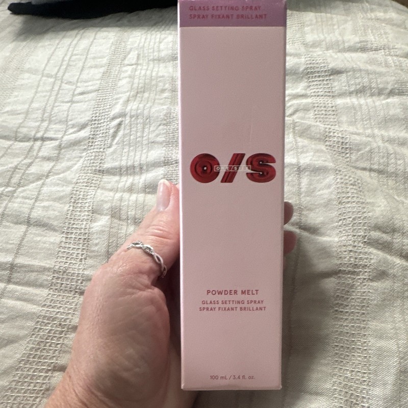 ONE/SIZE Powder Melt Glass Setting Spray 100ml /3.4 fl oz New In Box