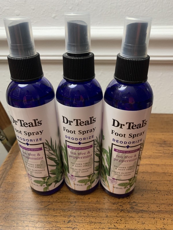 Dr Teal’s Revitalizing Foot Spray, Deodorize with Tea Tree/Peppermint 6oz. (3pc) gallery