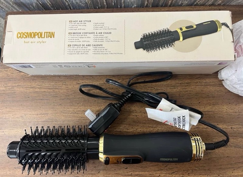Cosmopolitan Hot Air Styler 1.5in Barrel Black/Gold, 2-Speed, 800-700W